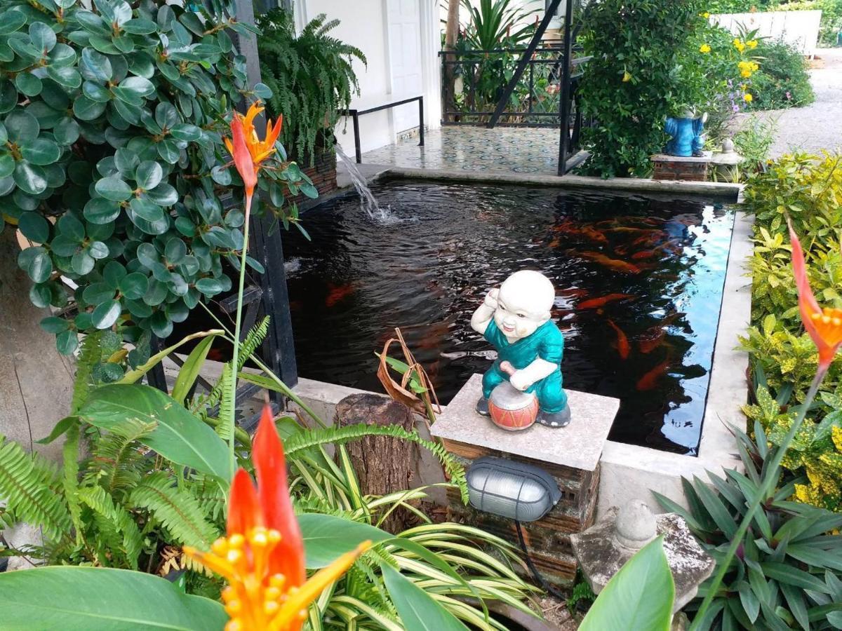 Fancy Carp Resort Cha-Am Exterior photo