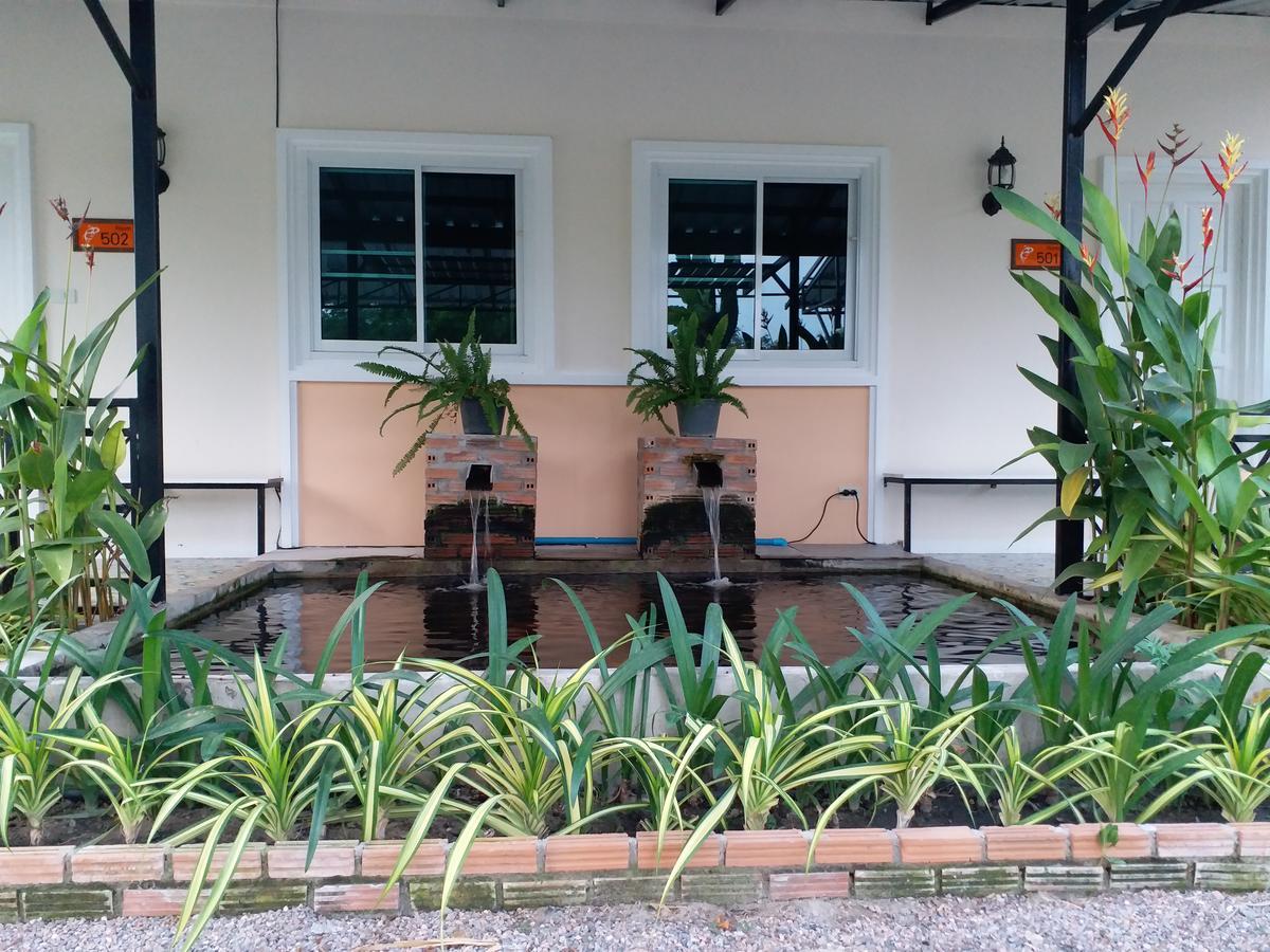 Fancy Carp Resort Cha-Am Exterior photo